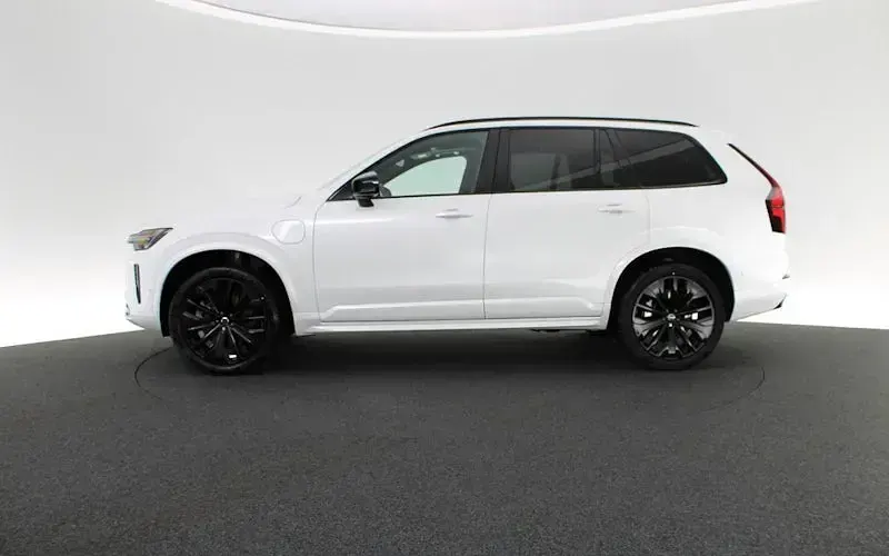 Neu Volvo XC90 Plus 455 PS (334 kW) 2026 Crystal weiss SUV