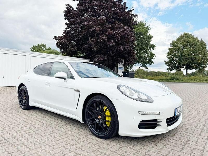 Gebraucht Porsche Panamera 300 PS (220 kW) 2014 Weiß Limousine