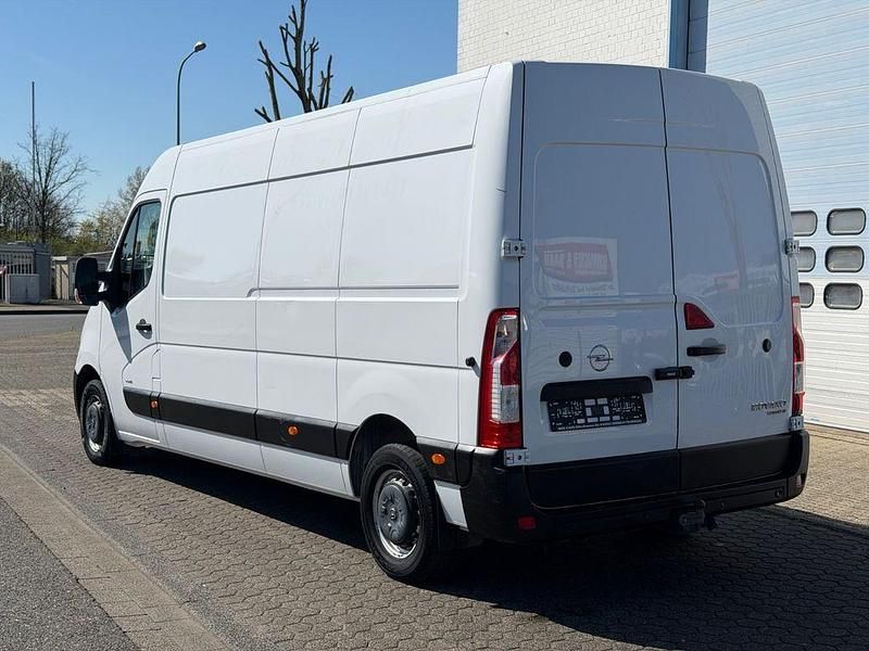 Gebraucht Opel Movano 150 PS (110 kW) 2020 Weiß Kombi