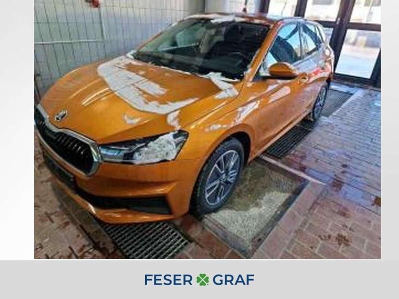 Orange Gebraucht 2022 Skoda Fabia Tour Kleinwagen | 16.940 € (Fairer Preis) - Bild 1/1