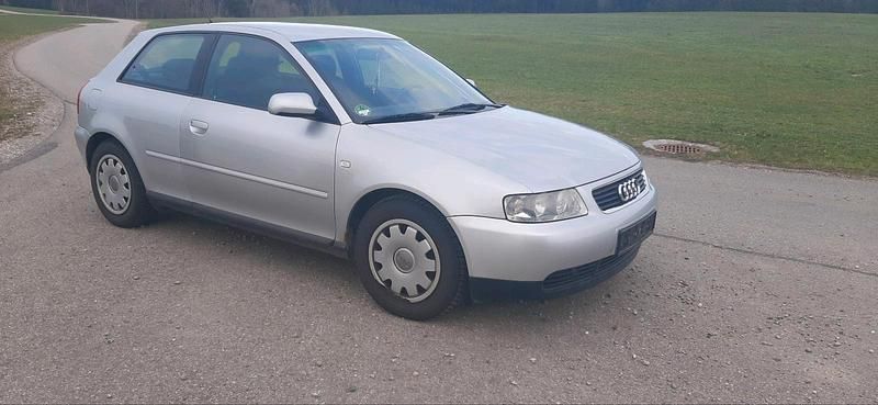 Gebraucht Audi A3 Sport 102 PS (75 kW) 2002 Silber Kleinwagen