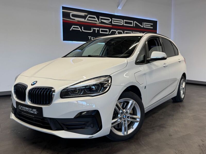 Weiß Gebraucht 2019 BMW 225 Performance Limousine | 15.790 € (Fairer Preis) - Bild 1/4