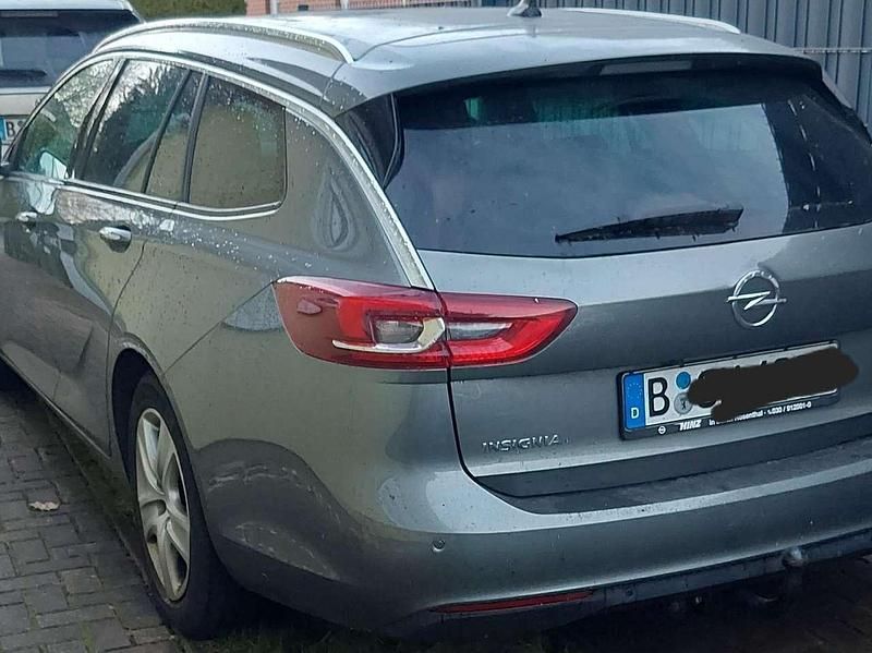 Usata Opel Insignia 170 CV (125 kW) 2019 Grigio Station wagon