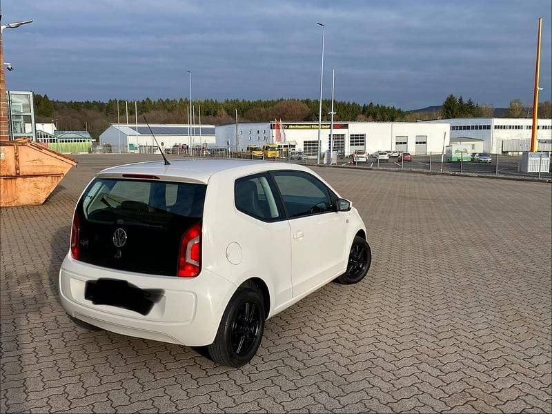 Second-hand VW up! 60 CP (44 kW) 2012 Alb Hatchback