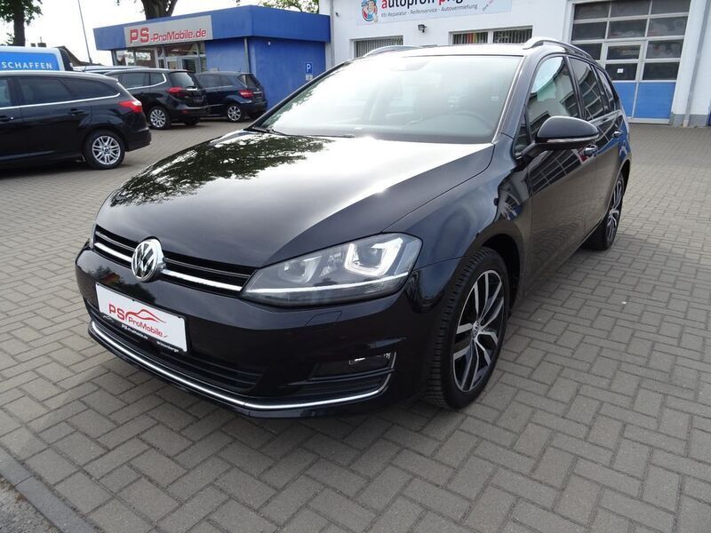 Schwarz Gebraucht 2014 VW Golf VII Highline Kombi | 14.870 € (Teuer) - Bild 1/4