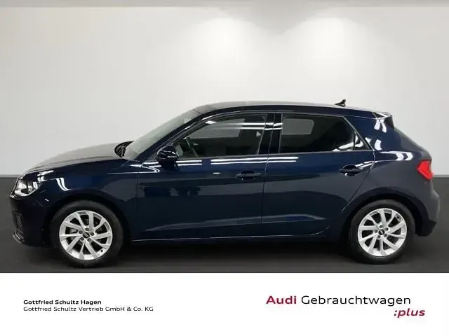 Gebraucht Audi A1 Sportback Advanced 95 PS (69 kW) 2022 Blau Kleinwagen