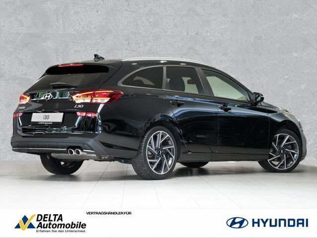 Gebraucht Hyundai i30 N Line 160 PS (117 kW) 2023 Phantom black / mic Kombi
