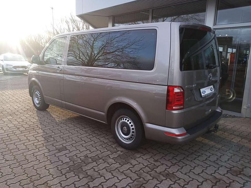 Gebraucht VW T6 Comfortline 150 PS (110 kW) 2016 Mojave beige Van