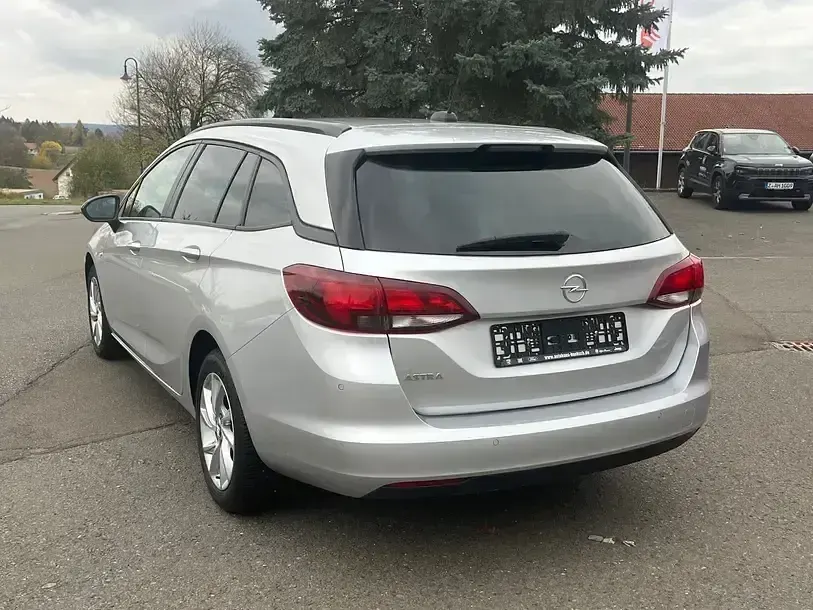 Gebraucht Opel Astra Edition 145 PS (106 kW) 2021 Silber Kombi