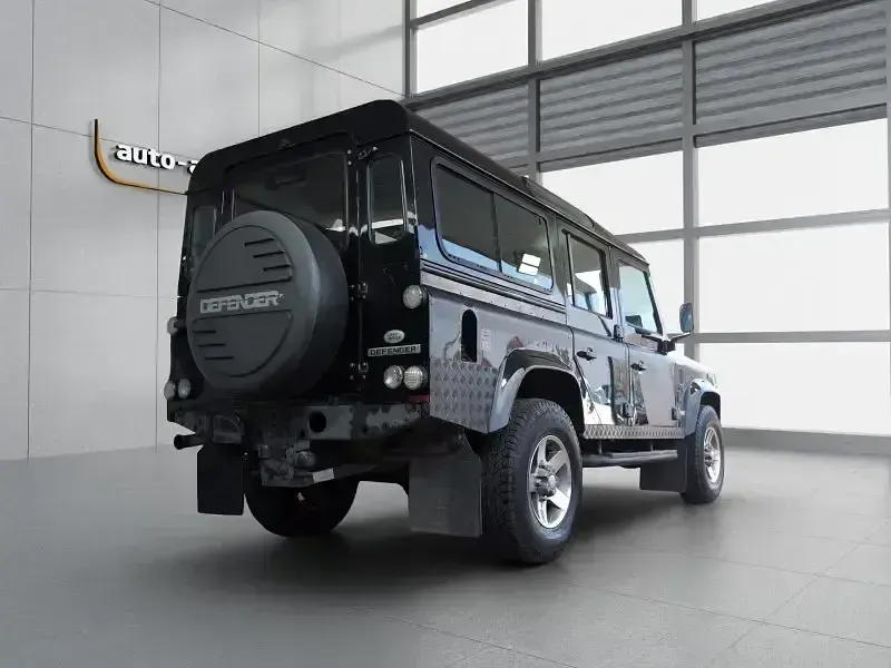 Gebraucht Land Rover Defender 201 PS (147 kW) 2008 Santorini black Kombi