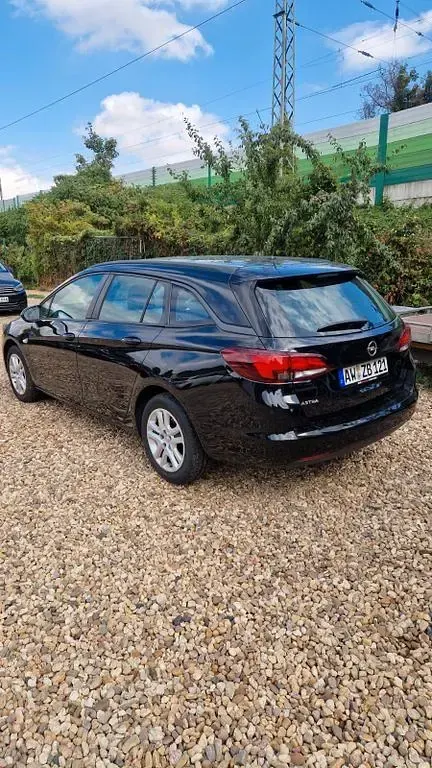 Gebraucht Opel Astra Edition 131 PS (96 kW) 2020 Schwarz Kombi
