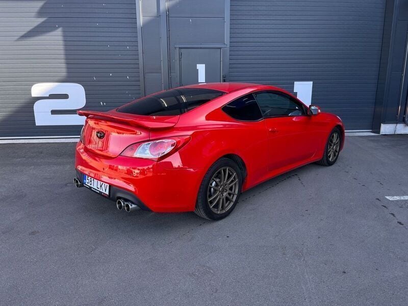 Gebraucht Hyundai Genesis 276 PS (202 kW) 2011 Rot