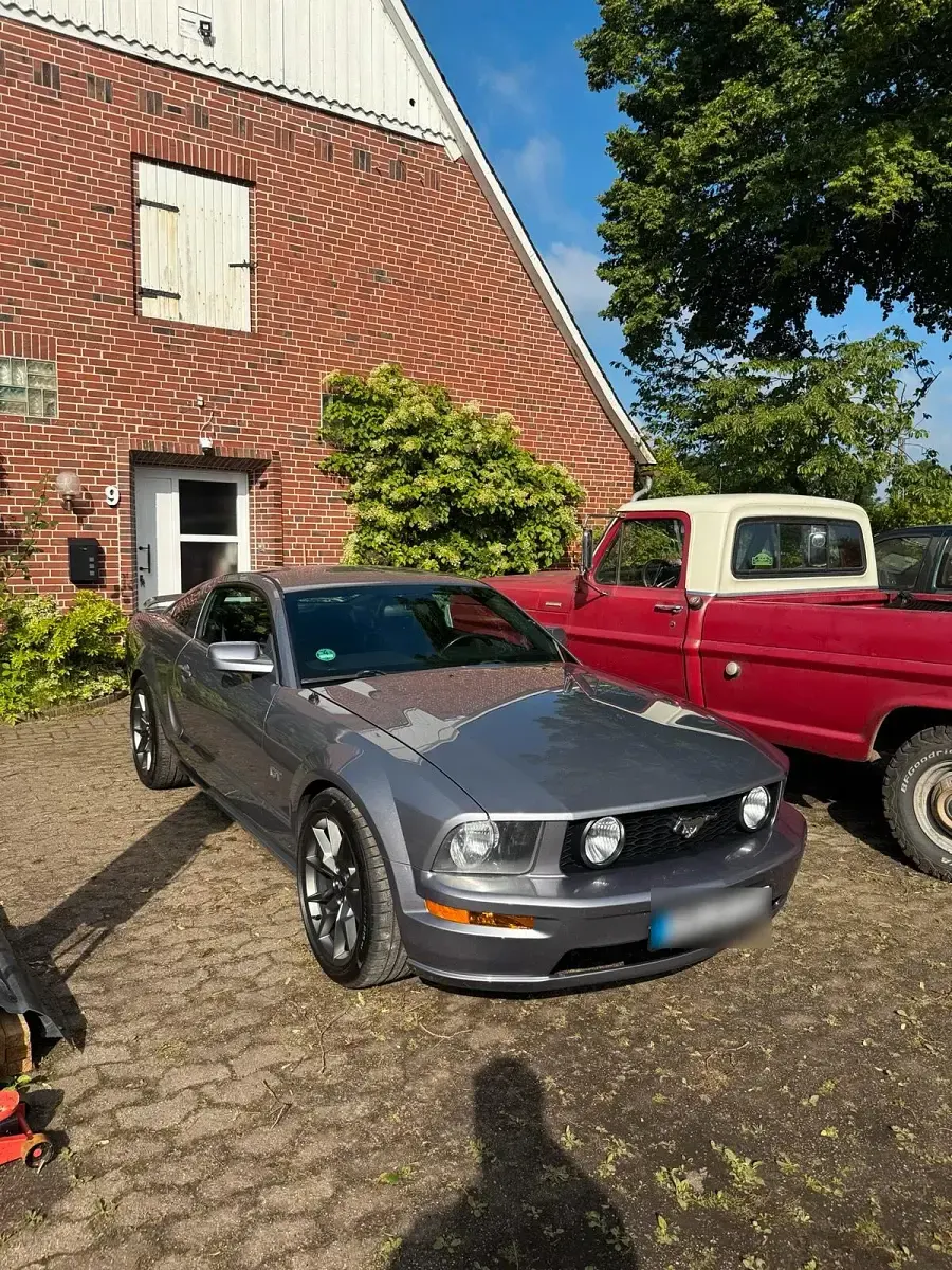 Gebraucht Ford Mustang GT 380 PS (279 kW) 2006 Silber Coupé
