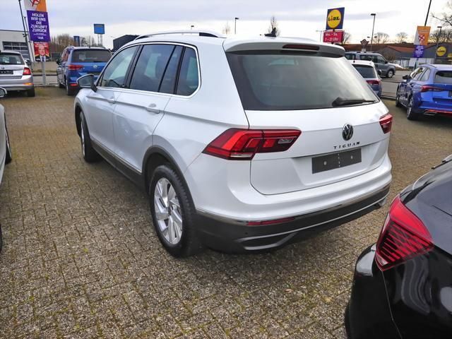 Gebraucht VW Tiguan Move 150 PS (110 kW) 2024 Weiß SUV