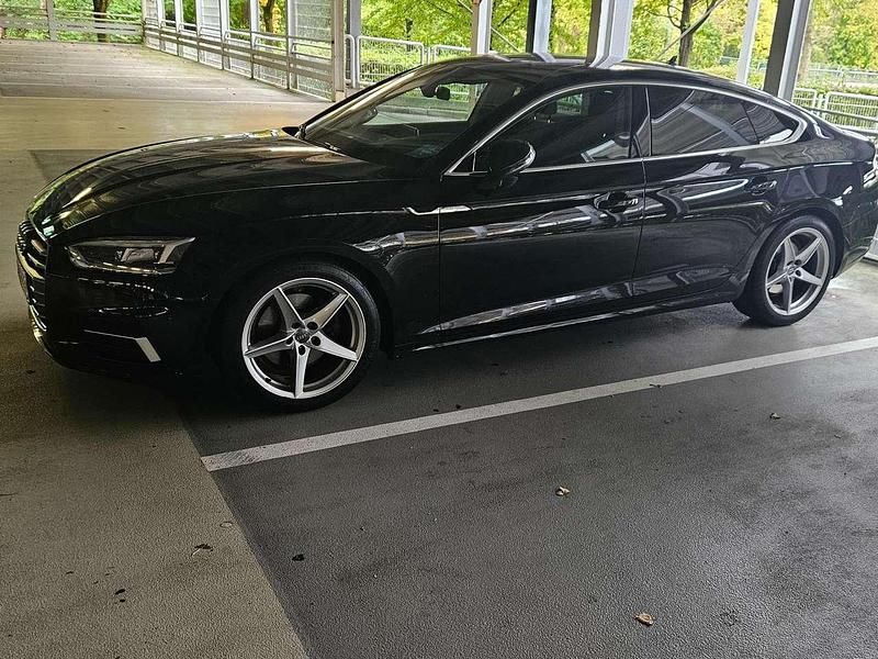 Schwarz Gebraucht 2019 Audi A5 Sportback Sport Coupé | 21.800 € (Superpreis) - Bild 1/4