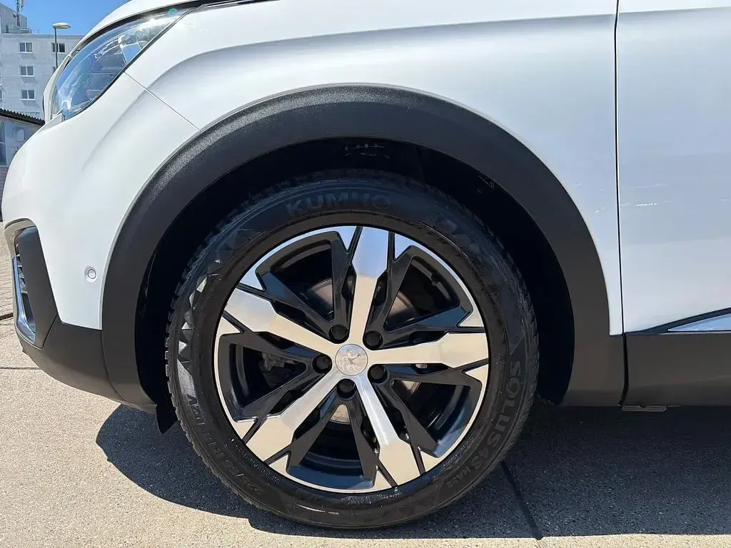 Gebraucht Peugeot 5008 177 PS (130 kW) 2019 Weiß SUV