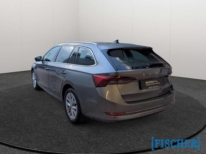 Gebraucht Skoda Octavia Style 150 PS (110 kW) 2022 Grau Kombi