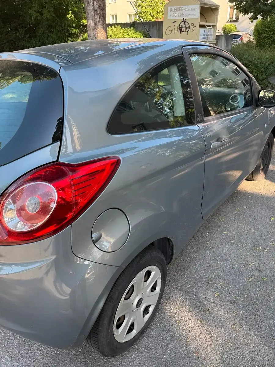 Gebraucht Ford Ka 71 PS (52 kW) 2009 Grau Kleinwagen