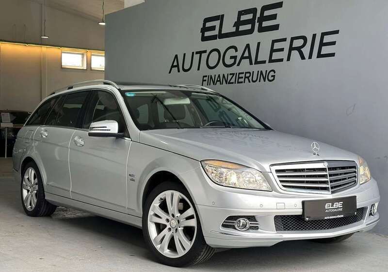 Silber Gebraucht 2010 Mercedes C200 Avantgarde Kombi | 9.800 € (Etwas zu teuer) - Bild 1/4