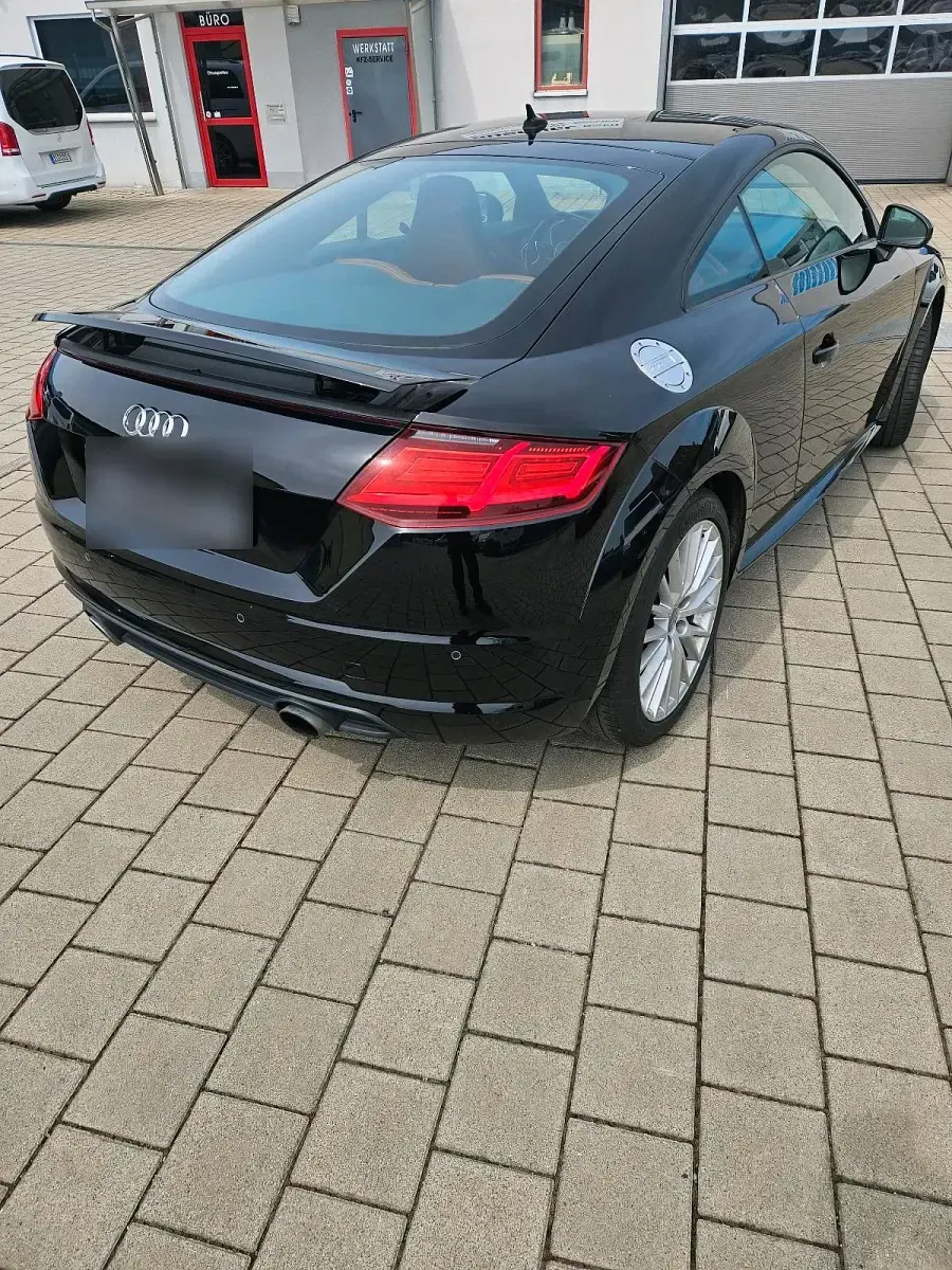 Second-hand Audi TT 230 CP (169 kW) 2015 Negru Coupe
