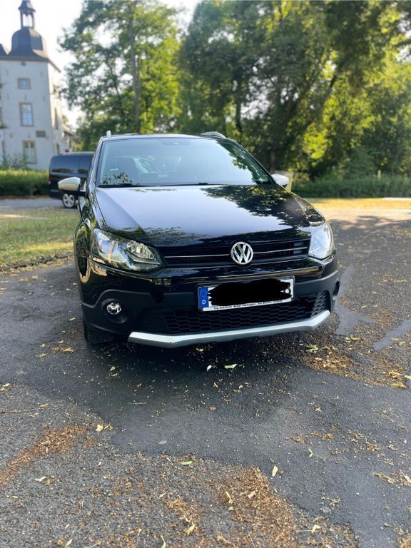 Schwarz Gebraucht 2011 VW Polo Cross Highline Kleinwagen | 7.350 € (Fairer Preis) - Bild 1/4