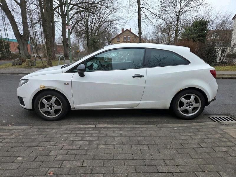 Gebraucht Seat Ibiza 70 PS (51 kW) 2009 Weiß Limousine