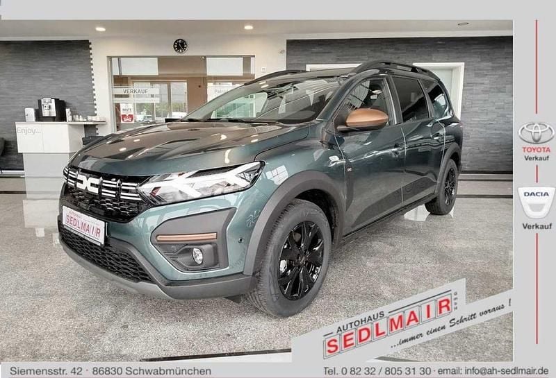 Zedergrün Neu 2025 Dacia Jogger Extreme Van / Kleinbus | 25.870 € (Guter Preis) - Bild 1/4
