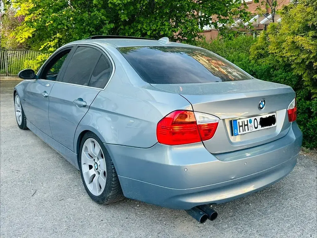 Gebraucht BMW 325 Performance 218 PS (160 kW) 2006 Grau Limousine
