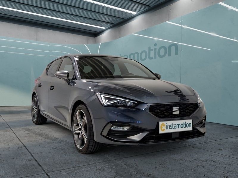 Grau Gebraucht 2022 Seat Leon Beats Limousine | 32.240 € (Teuer) - Bild 1/3