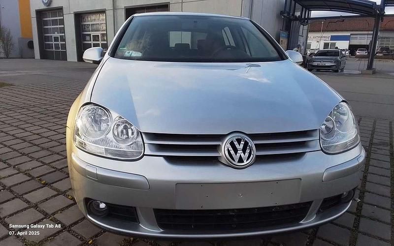 Silber Gebraucht 2007 VW Golf V Comfortline Limousine | 3.200 € (Guter Preis) - Bild 1/4