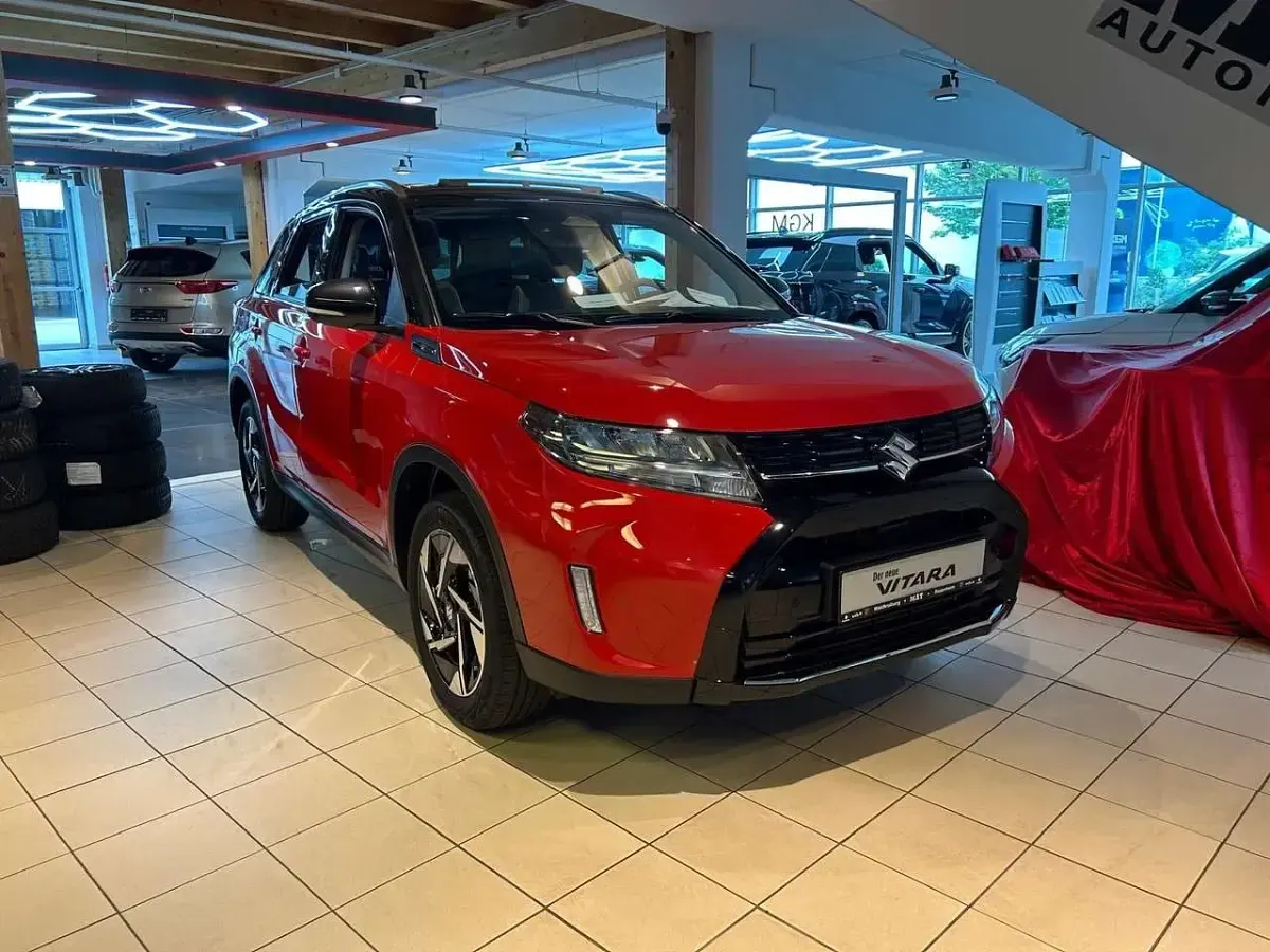 Neu Suzuki Vitara Comfort+ 129 PS (94 kW) 2025 Rot SUV