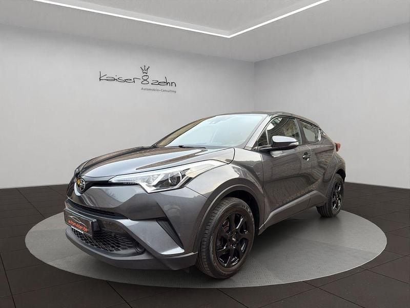 Grau Gebraucht 2018 Toyota C-HR SUV | 11.888 € (Guter Preis) - Bild 1/4