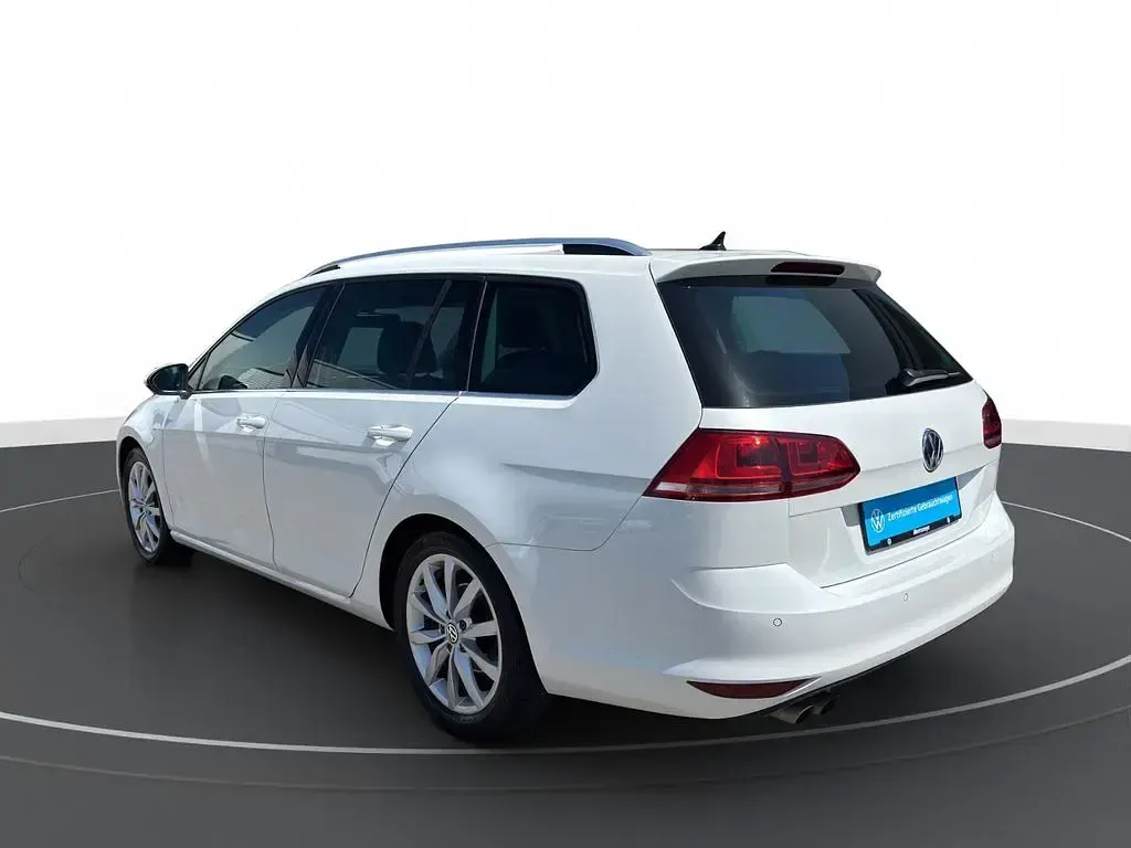 Gebraucht VW Golf VII Highline 122 PS (89 kW) 2014 Weiß Kombi