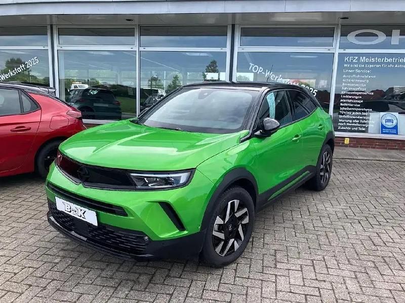 Lackierung matcha green/typ aussenverkleidung metalliclackierung Gebraucht 2024 Opel Mokka GS Line SUV | 22.490 € (Fairer Preis) - Bild 1/4