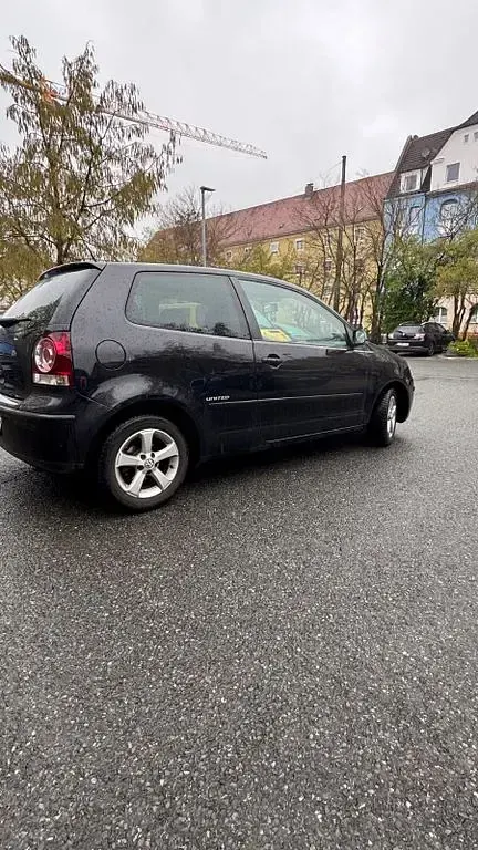 Gebraucht VW Polo 80 PS (58 kW) 2008 Schwarz Kleinwagen