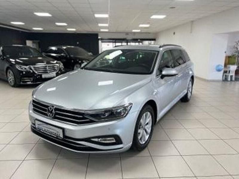 Gebraucht VW Passat Business 250 PS (183 kW) 2022 Andere Limousine
