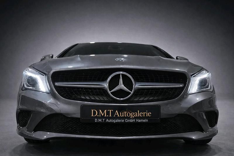 Gebraucht Mercedes CLA220 AMG line 177 PS (130 kW) 2016 Grau Limousine