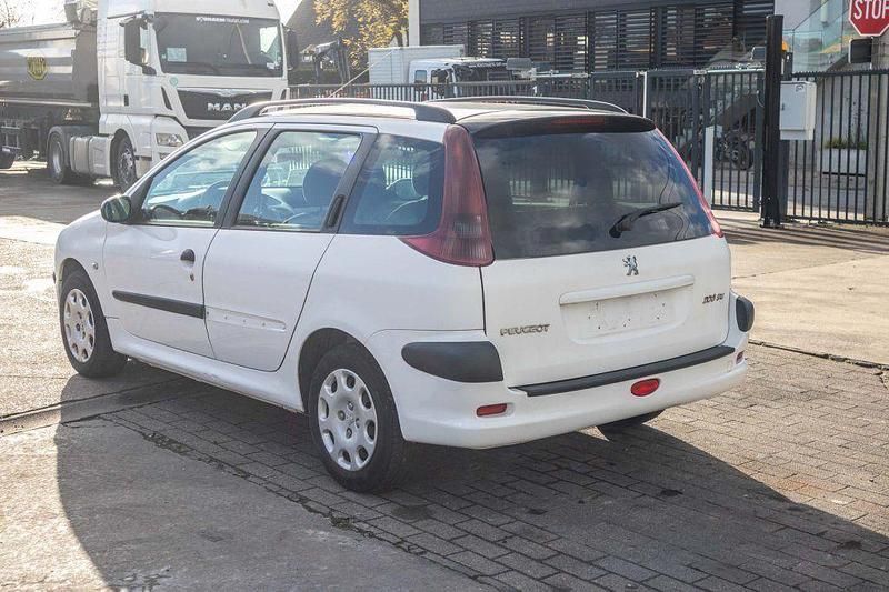 Gebraucht Peugeot 206 68 PS (50 kW) 2005 Kombi
