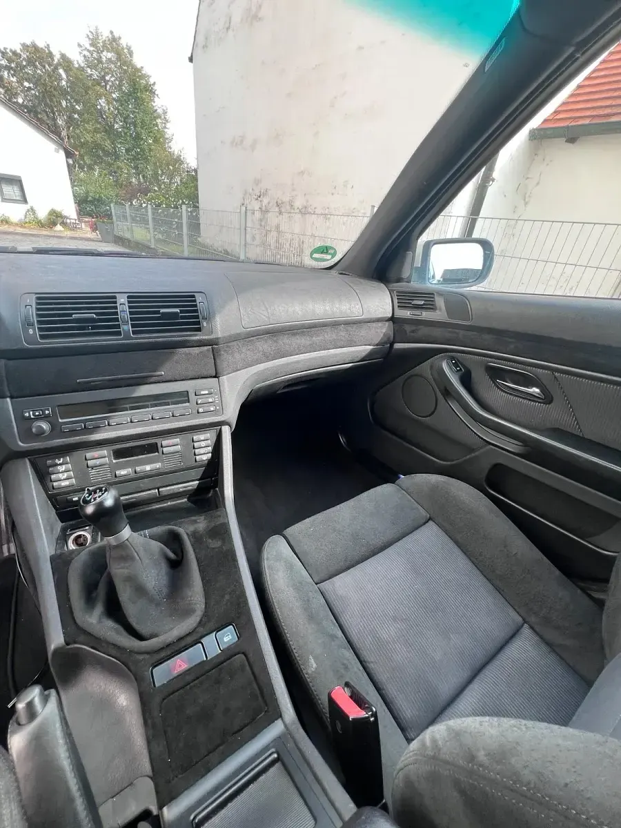 Gebraucht BMW 523 170 PS (125 kW) 2000 Limousine