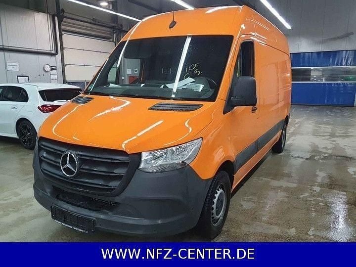 Orange Gebraucht 2020 Mercedes Sprinter Van | 24.777 € (Superpreis) - Bild 1/4