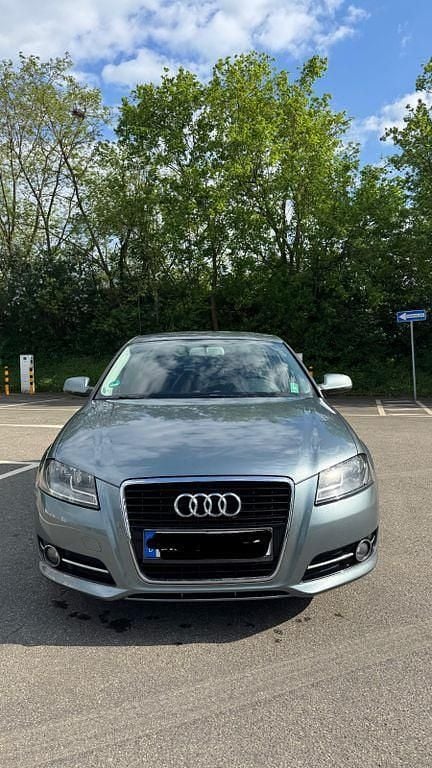 Second-hand Audi A3 Attraction 200 CP (147 kW) 2012 Gri Hatchback