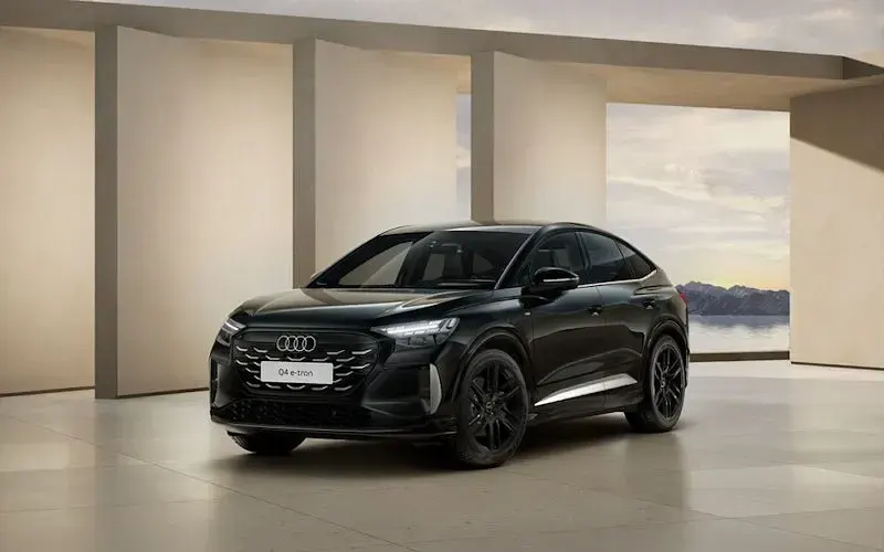 Neu Audi Q4 Sportback e-tron 250 kW (340 PS) 2026 Schwarz SUV