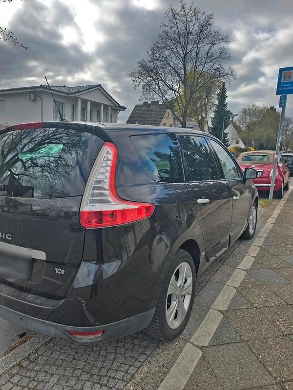 Gebraucht Renault Scénic III 130 PS (95 kW) 2010 Schwarz Van / Kleinbus