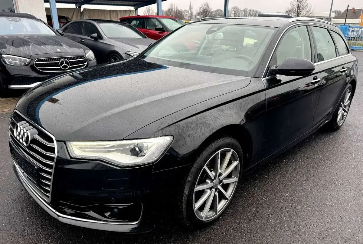 Gebraucht Audi A6 272 PS (200 kW) 2016 Mythosschwarz metallic Kombi