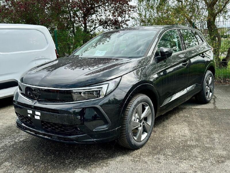 Schwarz Gebraucht 2024 Opel Grandland X GS Line SUV | 35.900 € - Bild 1/1