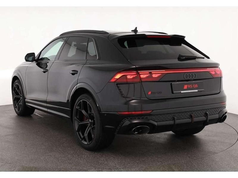 Neu Audi RS Q8 Performance 640 PS (470 kW) 2026 Schwarz SUV