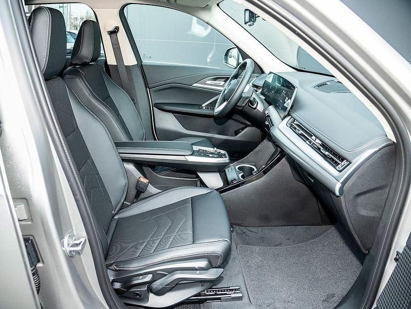 Neu BMW X1 xLine 156 PS (114 kW) 2026 Spacesilber SUV