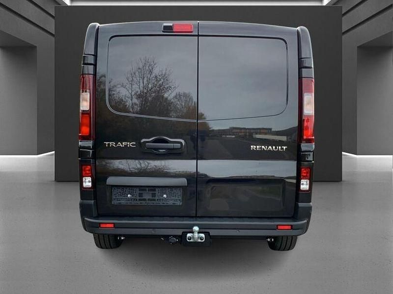 Neu Renault Trafic 170 PS (125 kW) 2025 Tenebroschwarz Van / Kleinbus