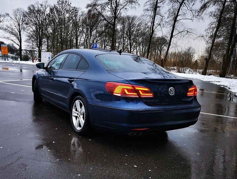 Gebraucht VW CC 177 PS (130 kW) 2014 Blau Limousine