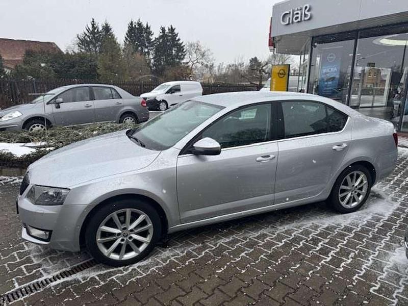 Gebraucht Skoda Octavia Elegance 140 PS (102 kW) 2013 Silber Limousine